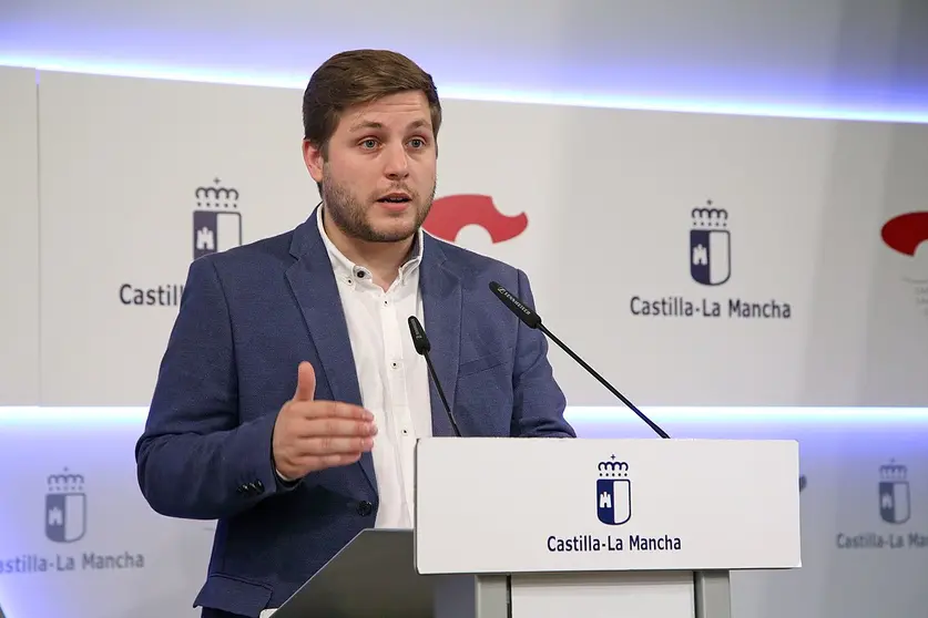 Toledo, 26 de junio de 2019.- El portavoz en funciones del Gobierno regional, Nacho Hernando, informa de los acuerdos aprobados en el Consejo de Gobierno, en el Palacio de Fuensalida. (Foto: Álvaro Ruiz // JCCM)