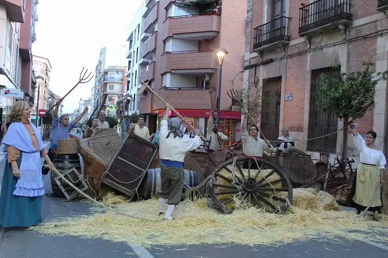 ESCENAS SEIS DE JUNIO