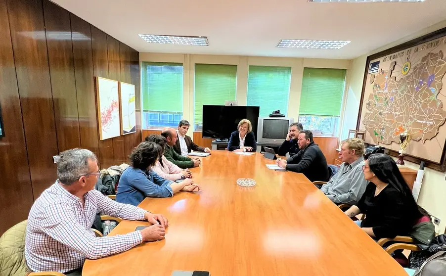 Joaquín Cuadrado y Amparo Bremard reunion con UGI 2