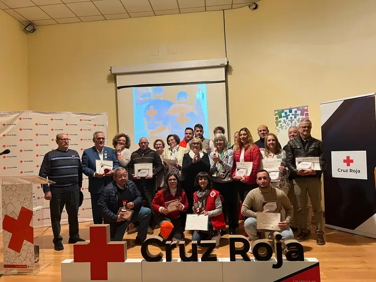 HOMENAJE VOLUNTARIOS CRUZ ROJA PROVINCIA