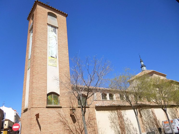 Iglesia nueva del Santo Cristo de Valdepeñas. Wikipedia
