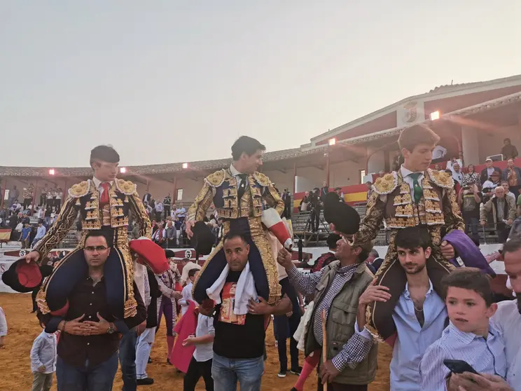 Reciente novillada en Valdepeñas. Foto Antonio López