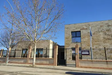 Entrada Escuela Infantil Cachiporro