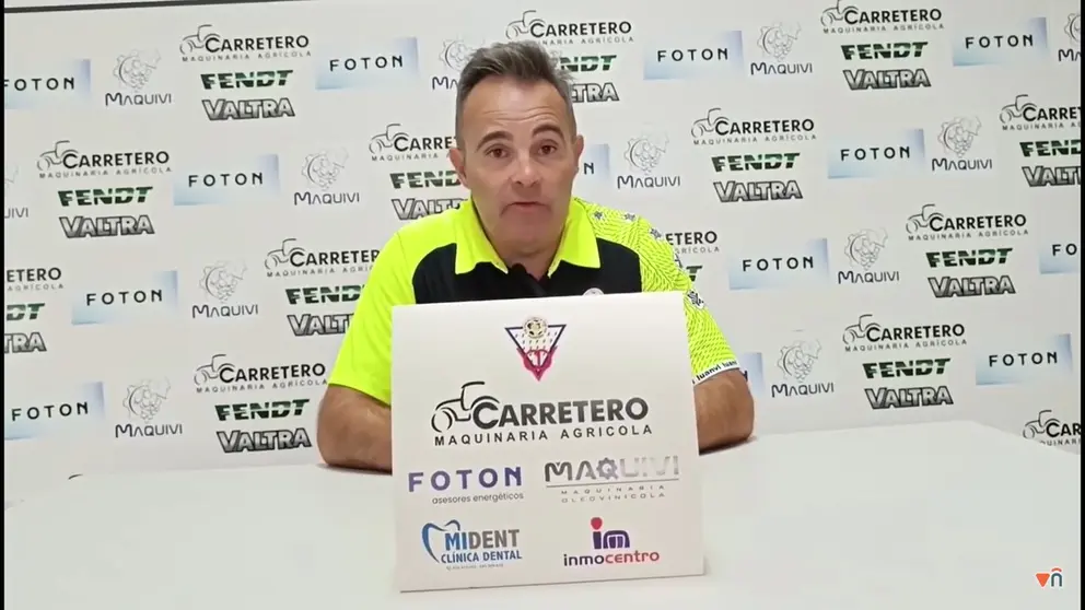 Juan Arsenal, entrenador del CD Valdepeñas