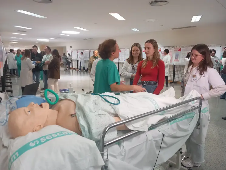 jornadas puertas abiertas SESCAM para futuros médicos residentes