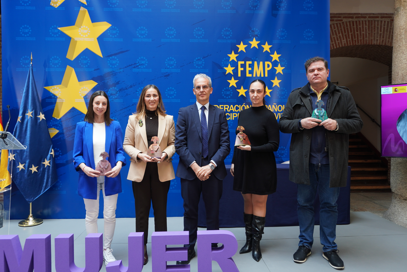 RECONOCIMIENTO VALDEPEÑAS FEMP1