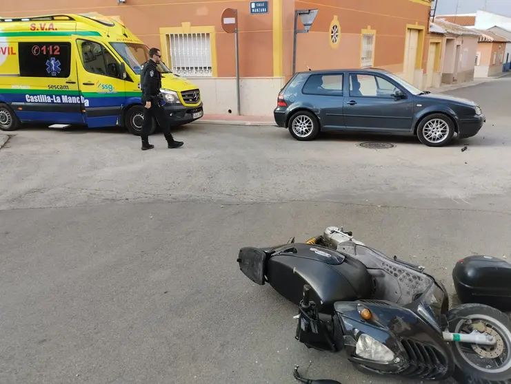 ACCIDENTE URBANO VALDEPEÑAS