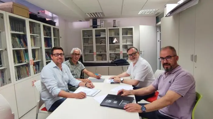 p1j15e4ceg1gsgunm62a1c1817ek4