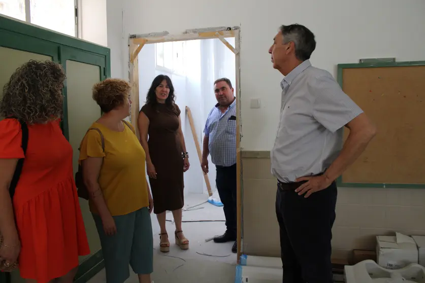 Blanca Fernández visita obras colegio Carrizosa 1
