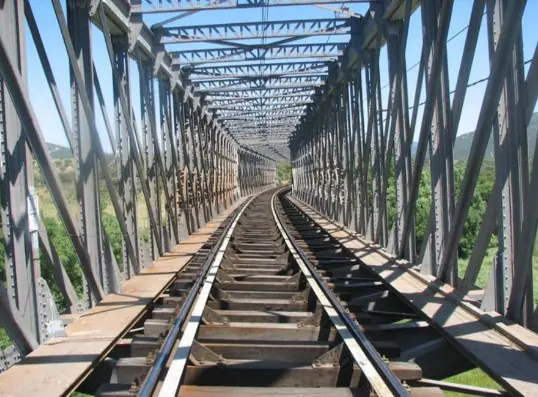 Puente metálico río Guarrizas pk 283,7_Línea Alcázar de San Juan-Cádiz 5