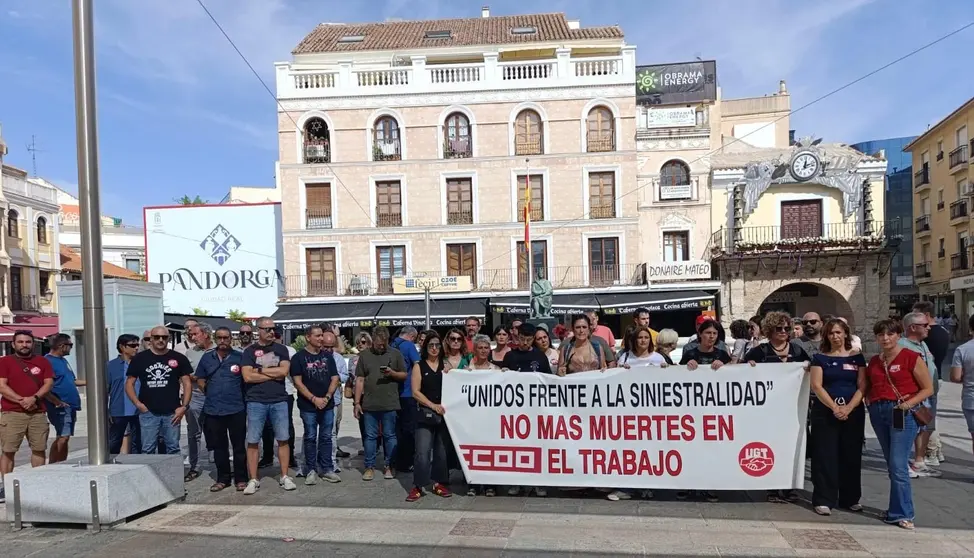 Foto concetración FECIR 19 de septiembre