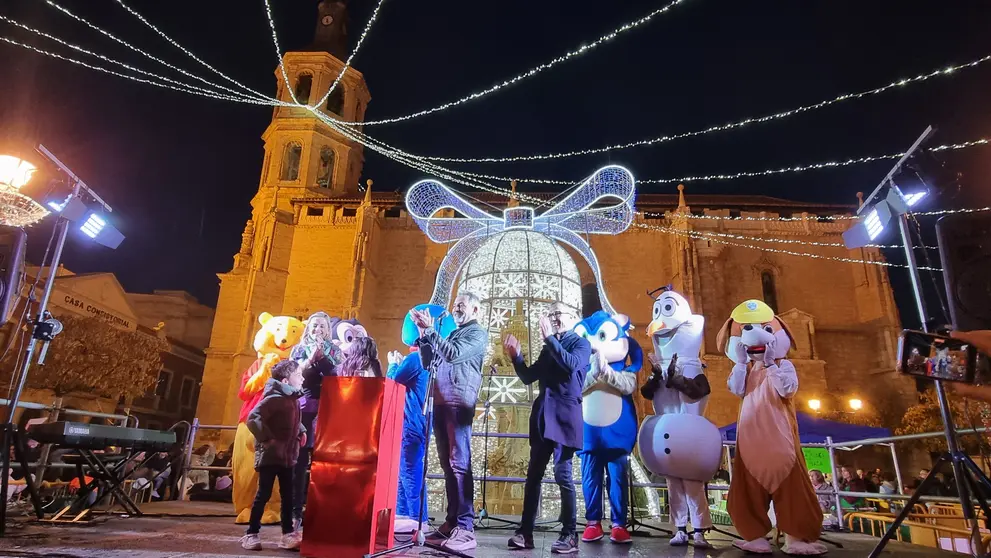 ENCENDIDO NAVIDAD VALDEPEÑAS