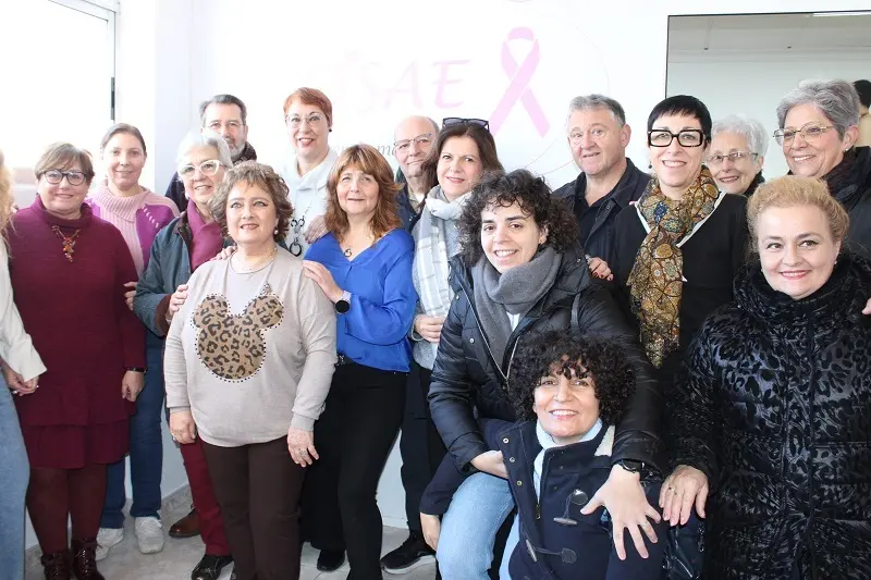 261225 VA-PRESENT TEATRO ROSAE