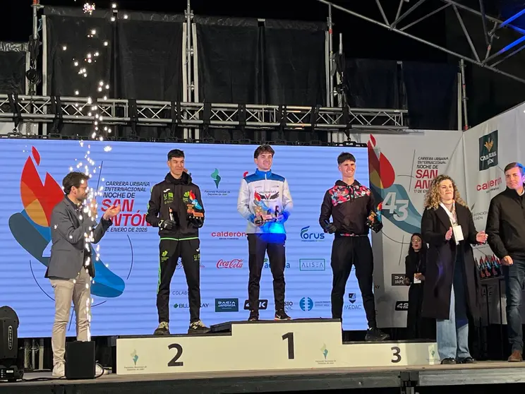 JAVIER HERN&Aacute;NDEZ 1&ordm; EN JA&Eacute;N