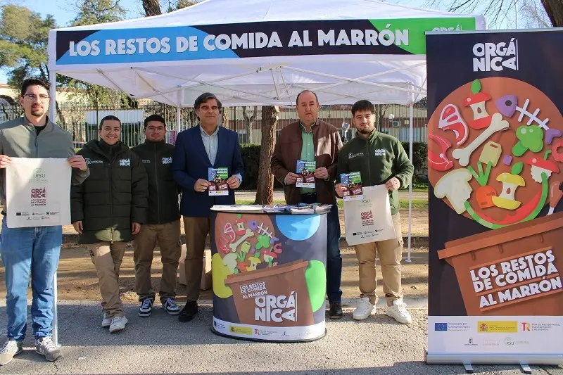 260226 VA-CONTENEDOR MARRON