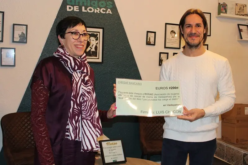 040326 VA-ENTREGA ROSAE