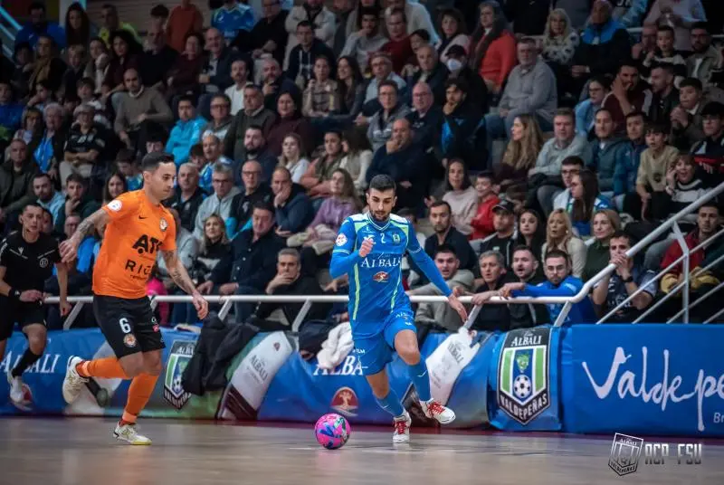 Vi&ntilde;a Albali Valdepe&ntilde;as