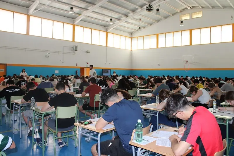 080626 VA-EXAMENES PAU