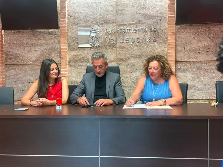 Momento de la firma