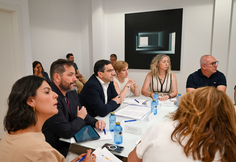 Reuni&oacute;n de presentaci&oacute;n del nuevo estudio sobre el estado del acu&iacute;fero 23