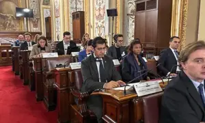 p1j9hklkjsi3vg131226glbadg4