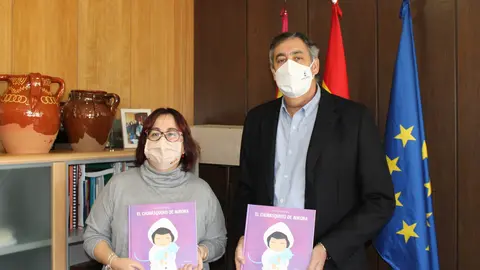 'El chubasquero de Aurora'