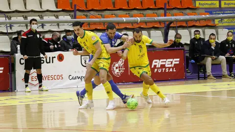 Jaen Paraíso Interior 1-1 Viña Albali Valdepeñas

Foto: Pedro Jesús Chaves