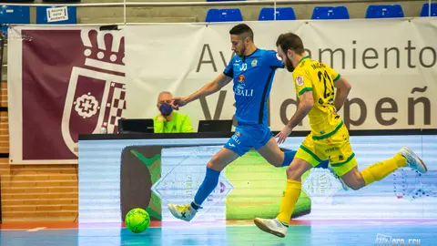 Viña Albali Valdepeñas 1-2 Jaén Paraíso Interior

Foto: ACP-FSV