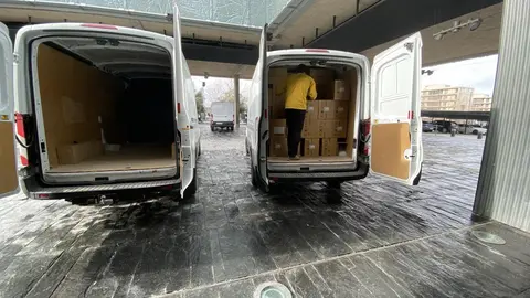 Reparto de artículos de protección contra la Covid