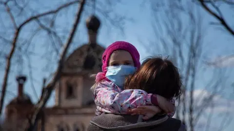baby and mom during a coronavirus pandemic