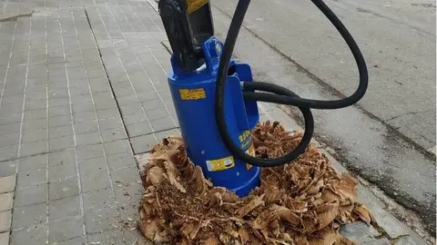 Máquina destoconadora