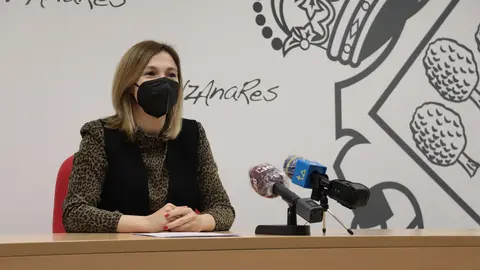 Laura Carrillo en rueda de prensa