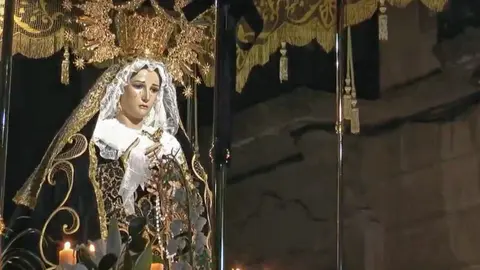 Fotografías de Semana Santa de la Hermandad de la Soledad