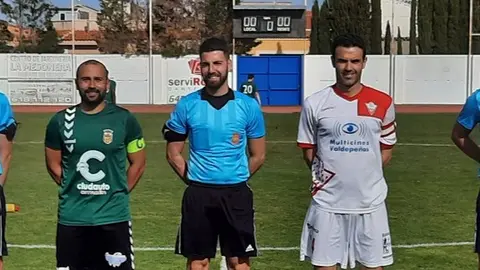 CD Valdepeñas 1-3 UD Carrión