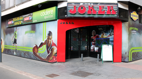 Casa de apuestas 'Codere' en Valdepeñas
Foto: Grupo Veramatic