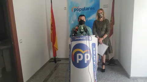 Ismael Rodríguez y Cándida Tercero