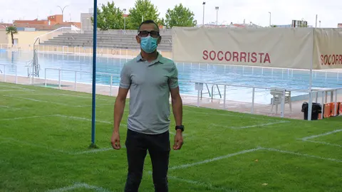 David Sevilla en la piscina de 'Los Llanos'
