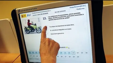 Examen teórico de conducir
Foto: ITV