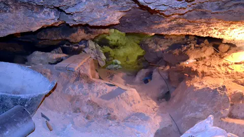 Cueva de los Toriles de Carrizosa