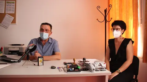 Ángel Sancho y Mari Carmen Romero de Ávila en la Escuela Municipal de Música