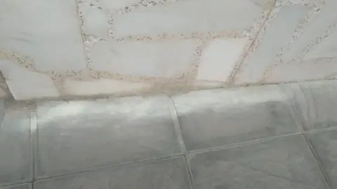 Azufre en una calle de Valdepeñas