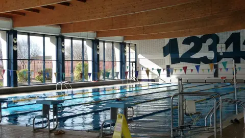 Piscina climatizada de Manzanares