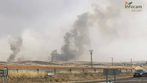 Incendio forestal entre Almuradiel y Viso del Marqués