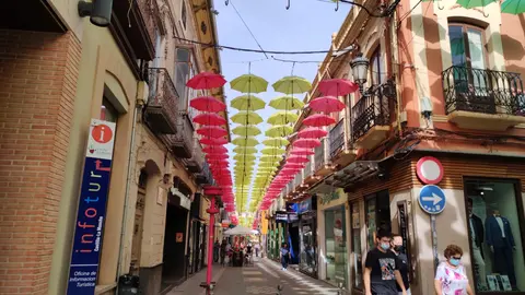 Paraguas de la calle Escuelas