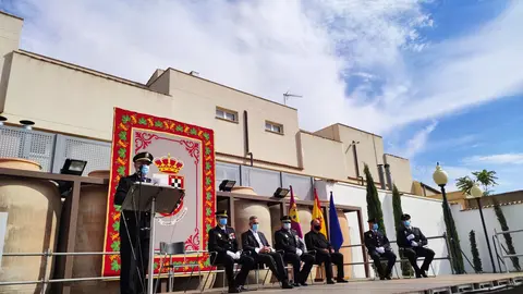 Acto de la Policía Nacional de Valdepeñas por el Día de los Ángeles Custodios
