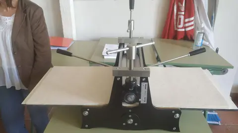 Tórculo nuevo del IES Bernardo de Balbuena