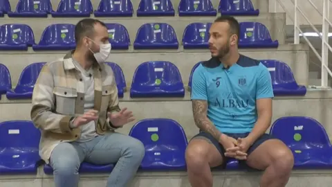 Javi Garoz entrevistando a Matheus Preá en el programa 124 de HD Hoy Deportes