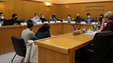 Las cuentas presentadas recibieron las críticas de Partido Popular y Ciudadanos
             
Foto: GACETA