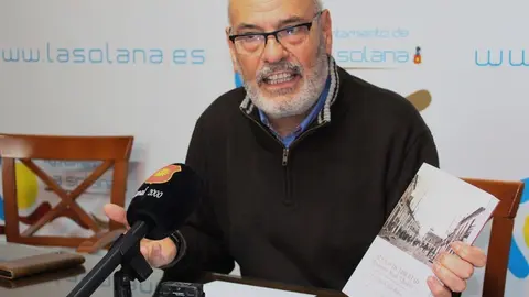 Luis Romero de Ávila invitó a asistir a la presentación de esta novela