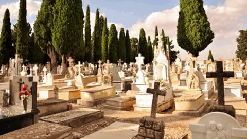Cementerio de Valdepeñas
